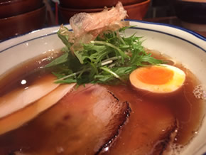 福岡ラーメン大辞典2016